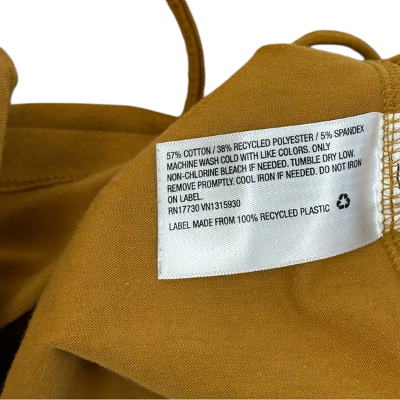 Wild Fable Mustard Crop Top - Womens Size Medium - Picture 3 of 5